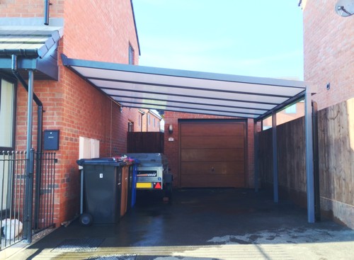 Mr Robinson Simplicity 35 Carport