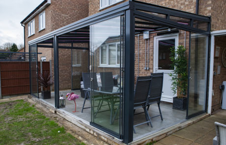 Simplicity 6 Glass Room