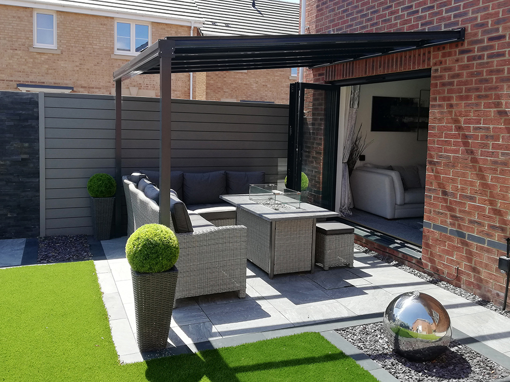 Milwood Group Veranda Installation Simplicity 6 Wales