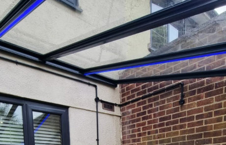 Milwood Group Veranda Installation Guildford Simplicity 6 Outershade Outdoor Living
